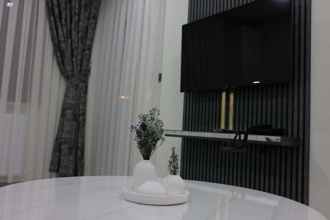 White House Cappadocia Aparthotel Nevşehir Bagian luar foto